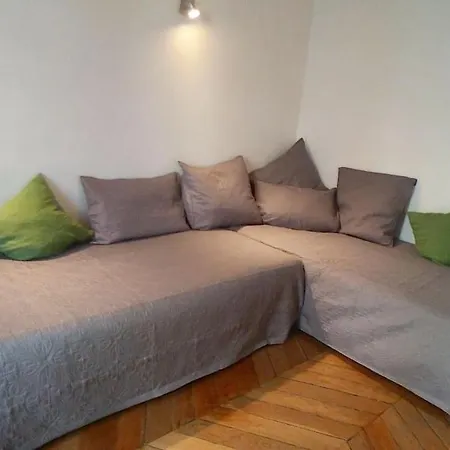 Apartament Saint Michel Free Parking
